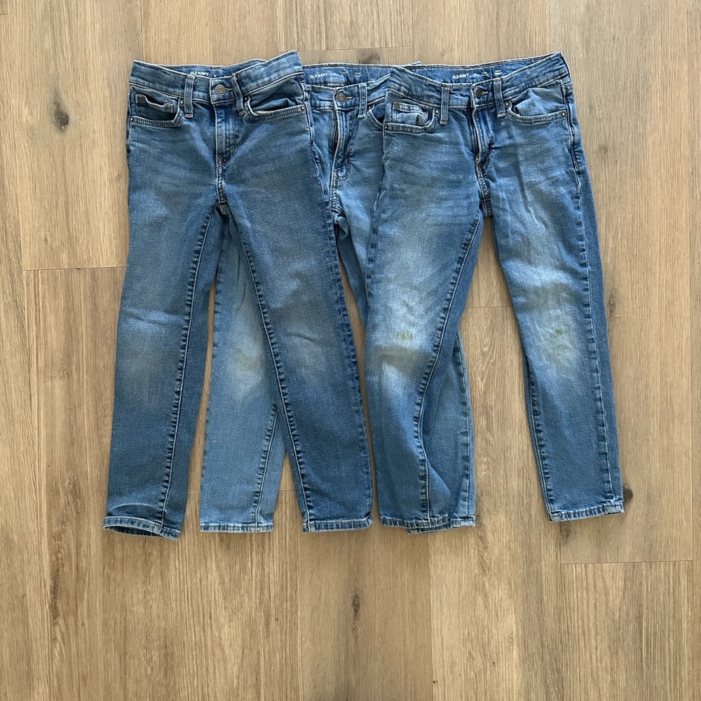 6 pairs of old navy jeans size 8 fits 8-9 years old see pics included